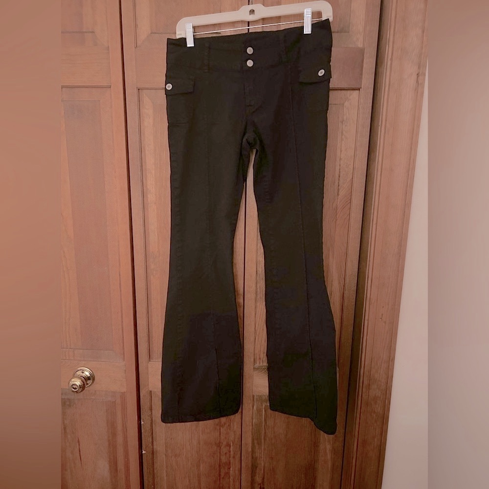 Brandy Melville J. Galt Women Black Agatha Low Rise Boot Cut Cotton Blend Pants